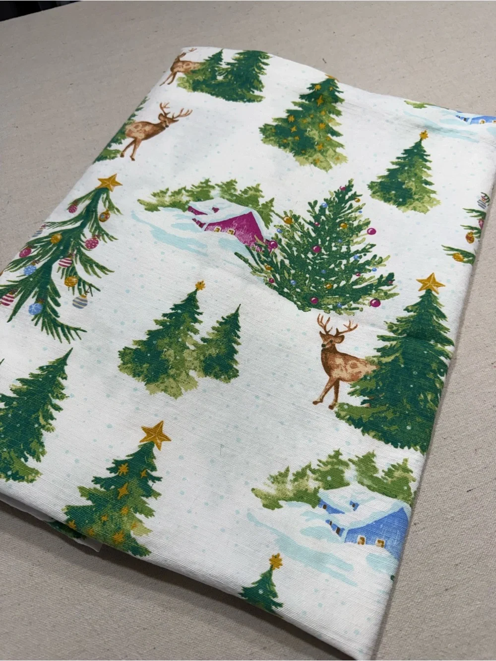 Twinkle Town Christmas Tree Deer Cabin Lodge Tablecloth